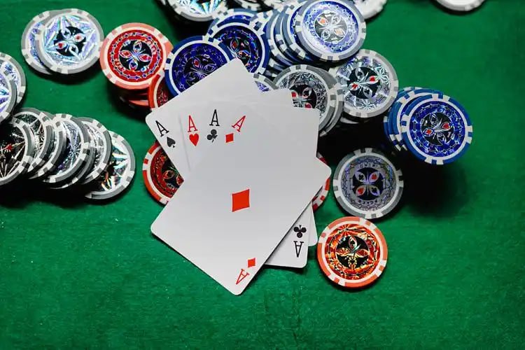 Bangladesh users browsing jackpot style slot pages on 7j770 mobile screens